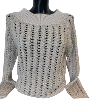 Maglione beige da donna con lavorazione traforata e collo ampio – Baldini Abbigliamento